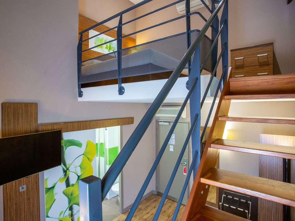 Ibis Styles Bourges Quarto foto