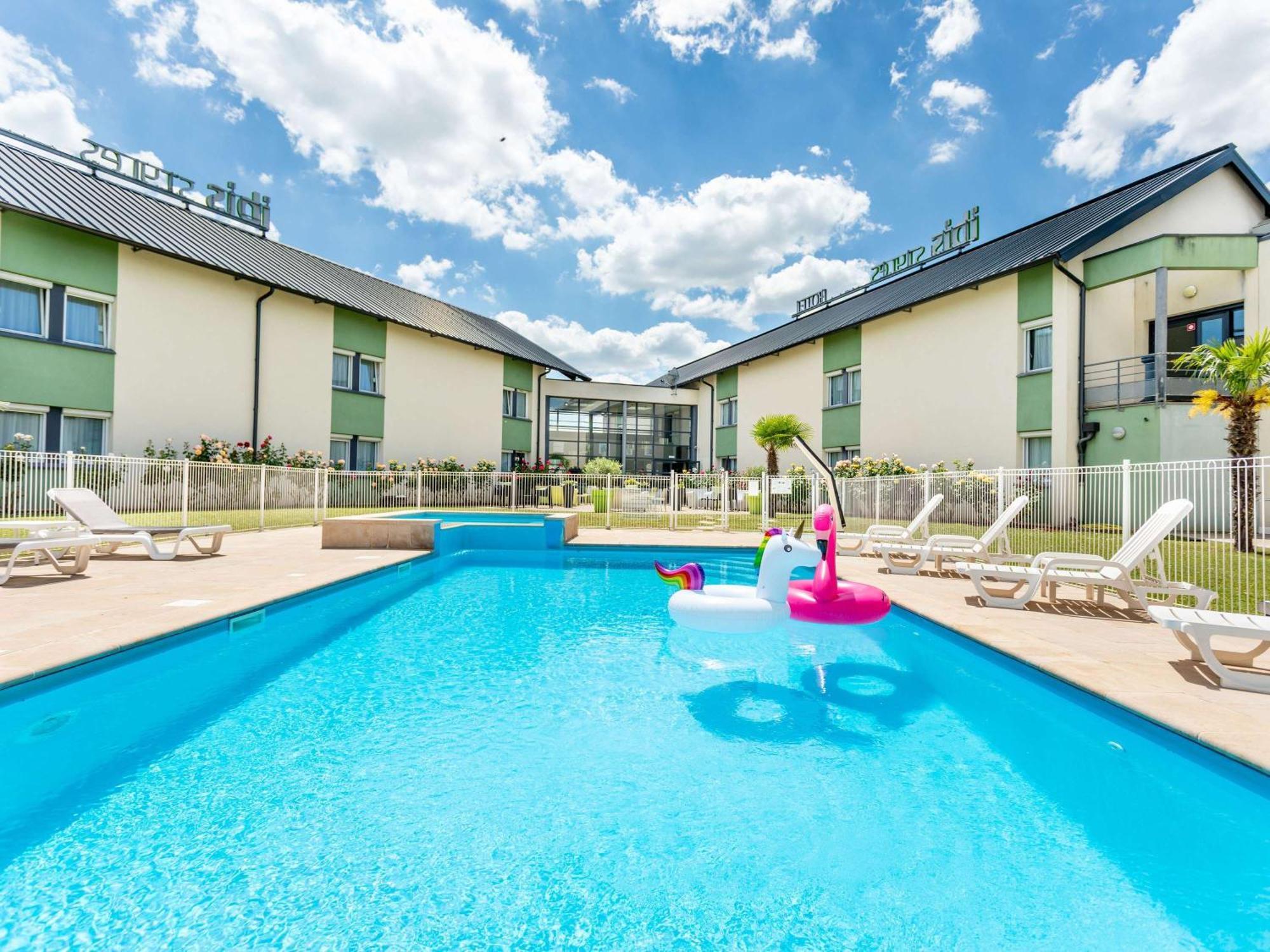 Ibis Styles Bourges Exterior foto
